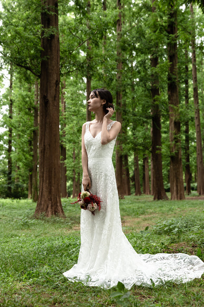 総レース Vネック Aラインドレス(W165)