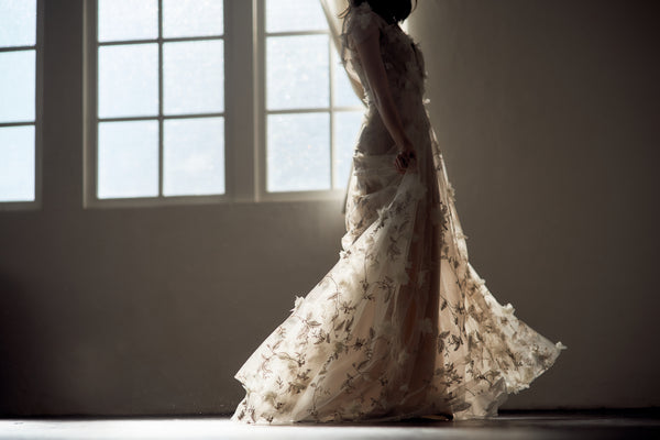 フラワーレース バックVドレス(W245)