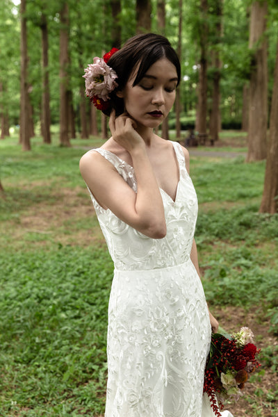 総レース Vネック Aラインドレス(W165)