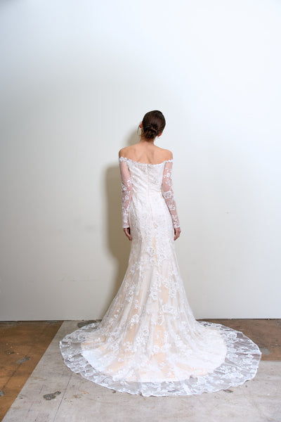 総レース ロングスリーブ オフショルダードレス(W352)