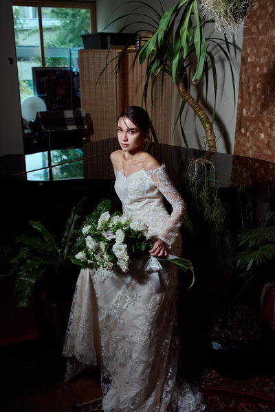 総レース ロングスリーブ オフショルダードレス(W352)