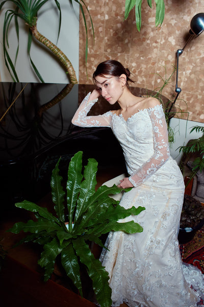 総レース ロングスリーブ オフショルダードレス(W352)