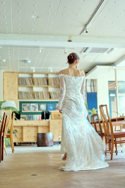 総レース ロングスリーブ オフショルダードレス(W352)