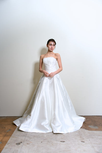 ミカド風サテン 刺繍 Aラインドレス(W353)