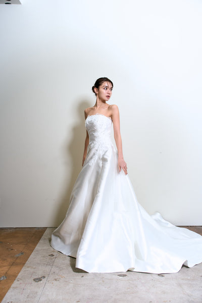 ミカド風サテン 刺繍 Aラインドレス(W353)