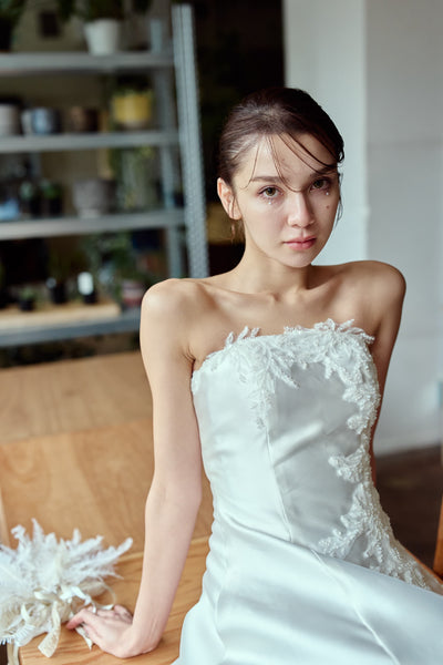 ミカド風サテン 刺繍 Aラインドレス(W353)