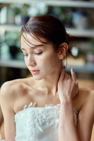 ミカド風サテン 刺繍 Aラインドレス(W353)