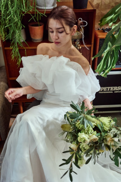 クラウドスリーブ オフショルダードレス(W365)