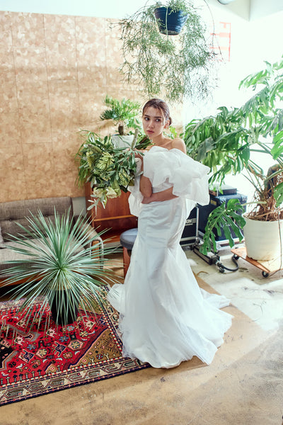 クラウドスリーブ オフショルダードレス(W365)