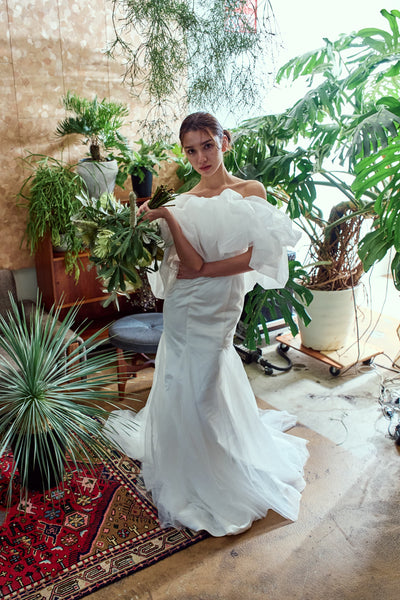 クラウドスリーブ オフショルダードレス(W365)