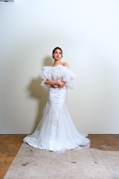 クラウドスリーブ オフショルダードレス(W365)