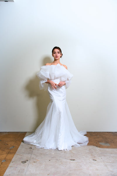 クラウドスリーブ オフショルダードレス(W365)