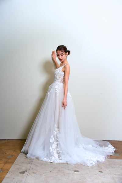 ハートカット 刺繍 Aラインドレス(W354)