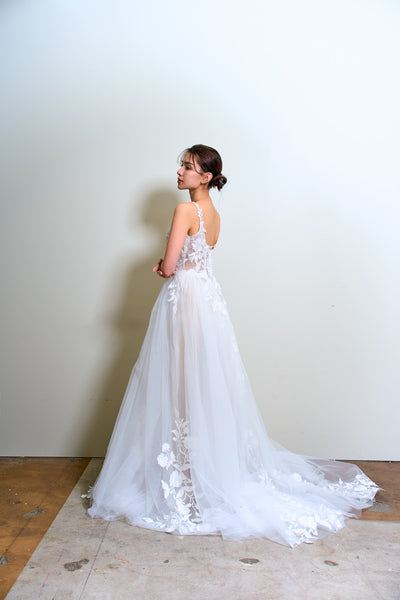 ハートカット 刺繍 Aラインドレス(W354)