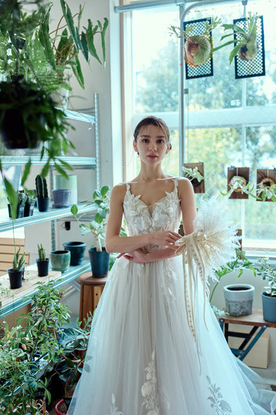 ハートカット 刺繍 Aラインドレス(W354)