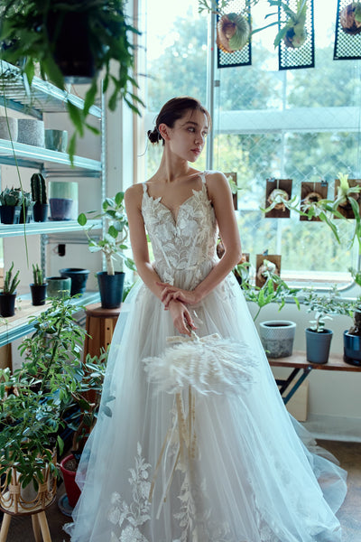 ハートカット 刺繍 Aラインドレス(W354)