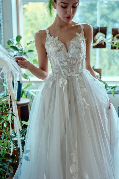 ハートカット 刺繍 Aラインドレス(W354)