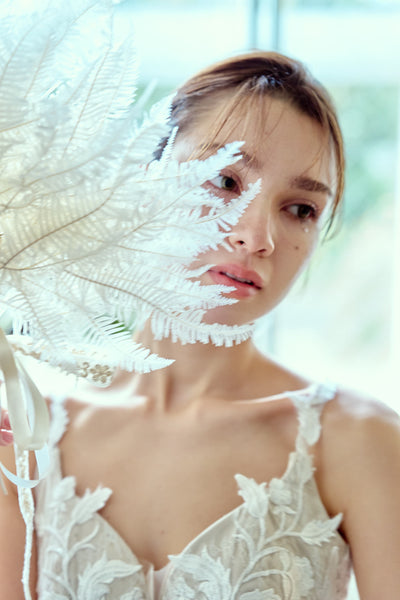 ハートカット 刺繍 Aラインドレス(W354)