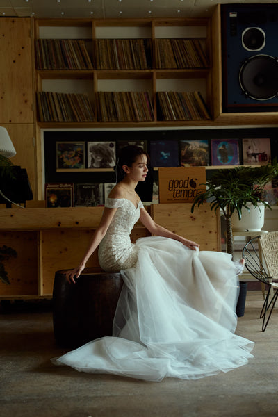 オフショルダー レース マーメイドドレス(W355)