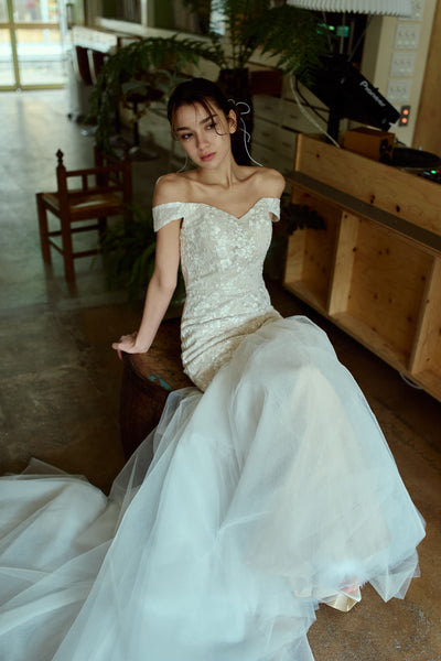 オフショルダー レース マーメイドドレス(W355)