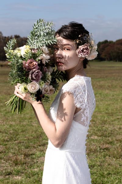 総レース クルーネック テールカットドレス(W179)