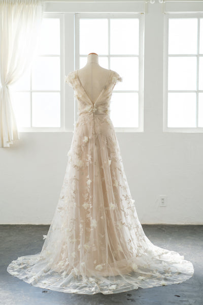 フラワーレース バックVドレス(W245)