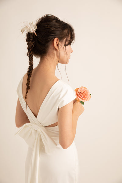 バックリボン 背中開き ウエディングドレス(W66)