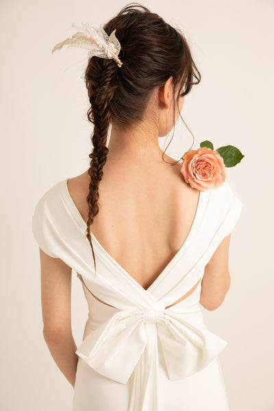 バックリボン 背中開き ウエディングドレス(W66)