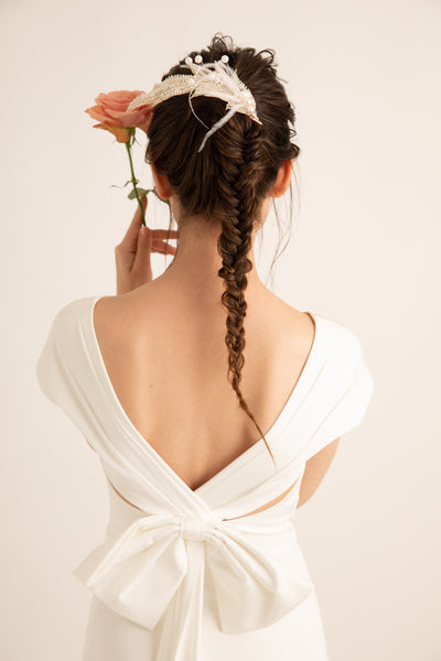 バックリボン 背中開き ウエディングドレス(W66)