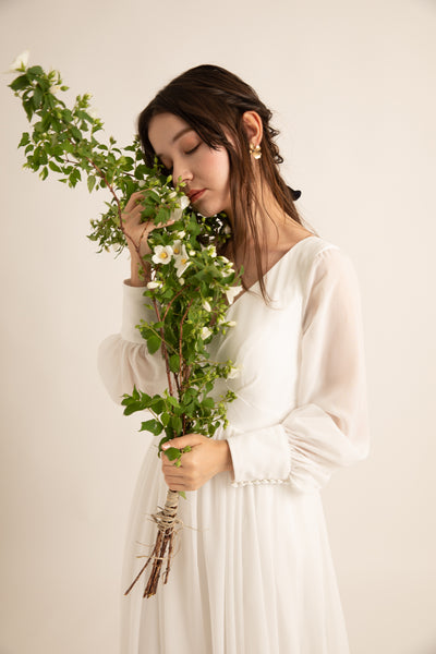 Vネック くるみボタン ロングスリーブ シフォンドレス(W196)