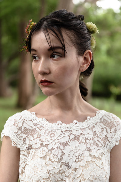 クルーネック 花柄レース スレンダードレス(W174)