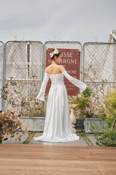 ロングスリーブ ドレープドレス(W305)