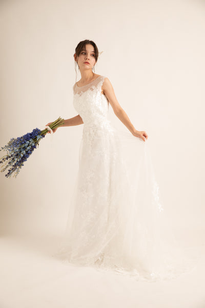 花柄レース 刺繍 ボートネック ウエディングドレス(W59)