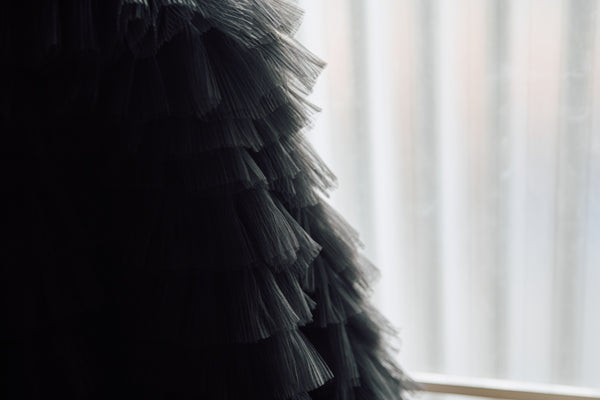 ベロア チュール ティアードドレス(W302BK)