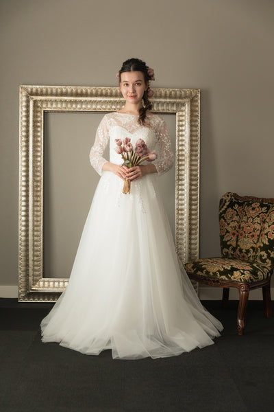 リーフデザイン 七分袖 チュール ウエディングドレス(W29)