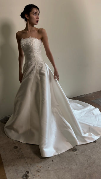 ミカド風サテン 刺繍 Aラインドレス(W353)