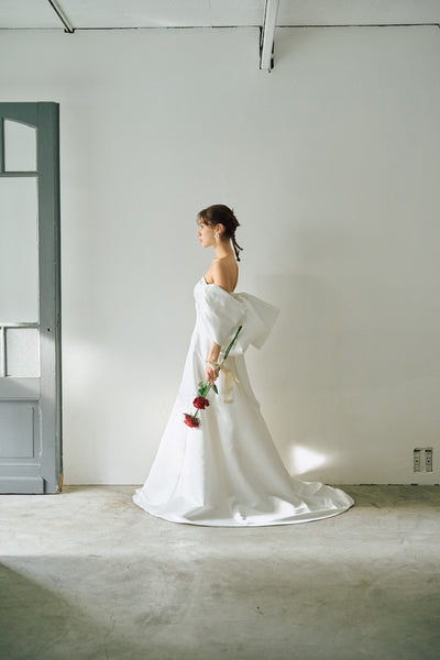 ボリュームスリーブ オフショルダードレス(W304)