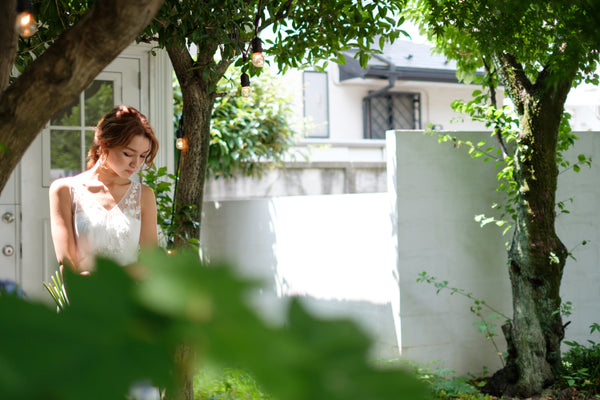 Vネック 裾レース スレンダードレス(W228)