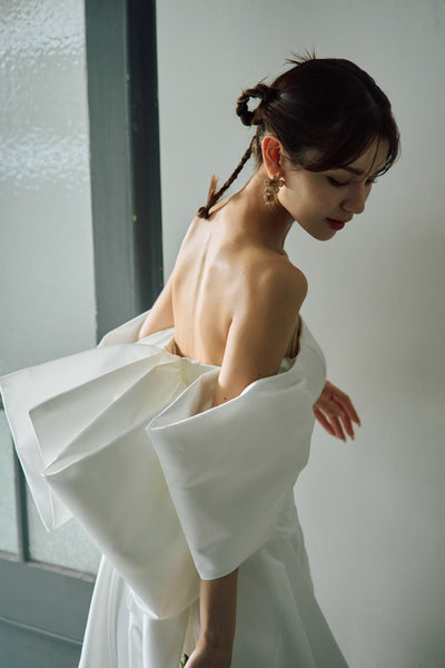 ボリュームスリーブ オフショルダードレス(W304)