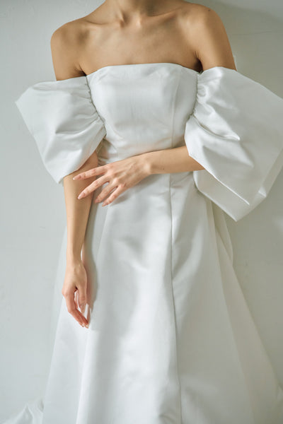 ボリュームスリーブ オフショルダードレス(W304)