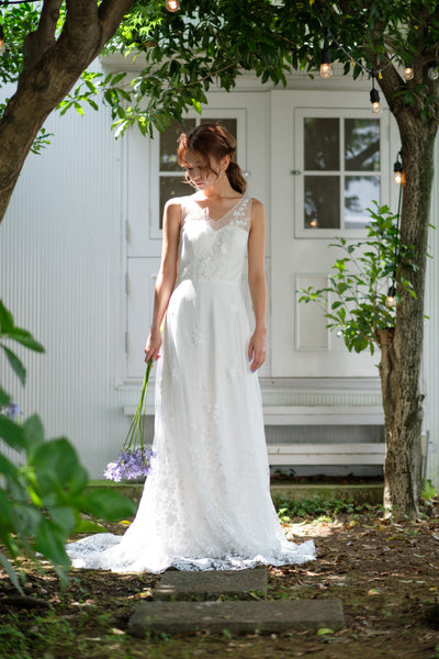 Vネック 裾レース スレンダードレス(W228)