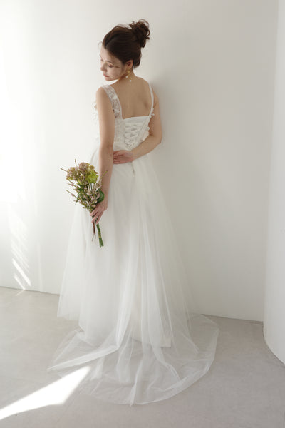 フラワーレース Vネック エンパイアラインドレス(W212)