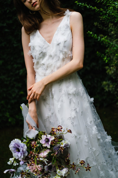 フラワーレース Vネック ノースリーブドレス(W262SI)