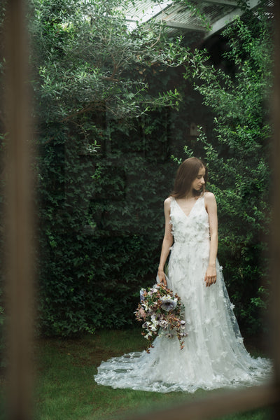 フラワーレース Vネック ノースリーブドレス(W262SI)