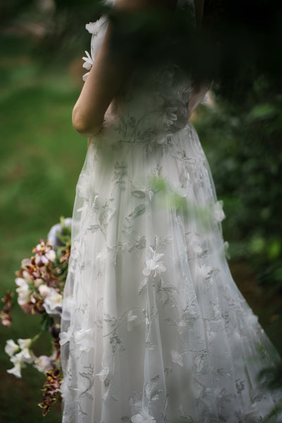 フラワーレース Vネック ノースリーブドレス(W262SI)