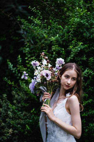 フラワーレース Vネック ノースリーブドレス(W262SI)