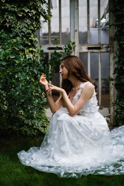 フラワーレース Vネック ノースリーブドレス(W262SI)