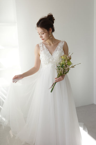 フラワーレース Vネック エンパイアラインドレス(W212)