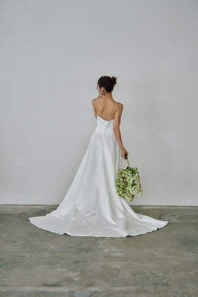 サテン ベアトップ Aラインドレス(W320)