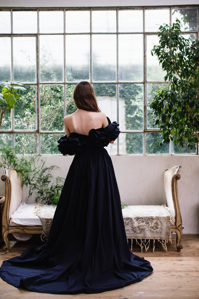 フリルショルダー タフタ ネイビードレス(W266)